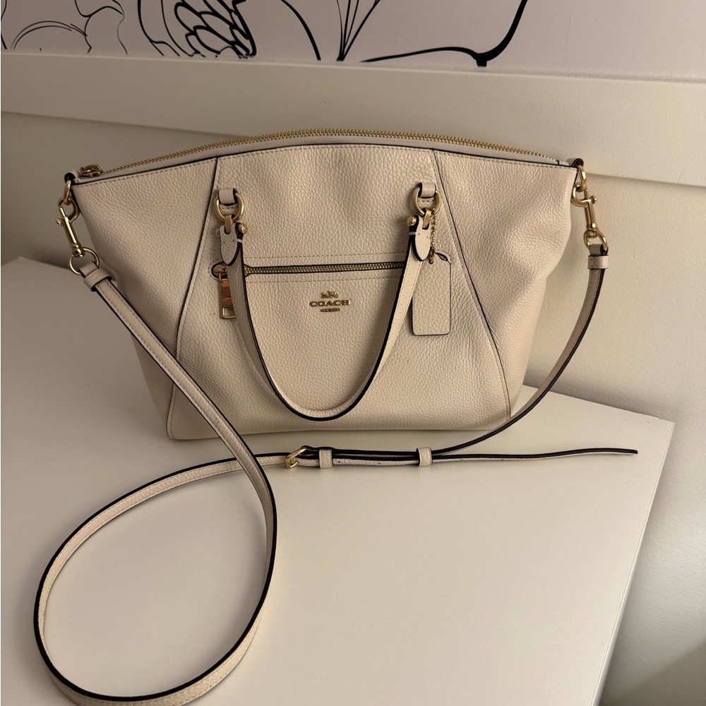 Coach Cream Leather Shoulder Bag with Gold Accents